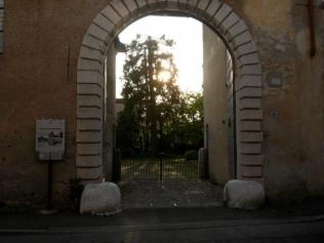 PALAZZO di 30 vani e di 2100 mq CASTEGNATO rif. SFSCCST
