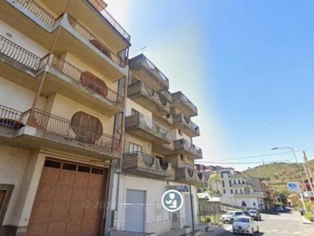 Palazzo / Edificio in vendita a Militello in Val di Catania
