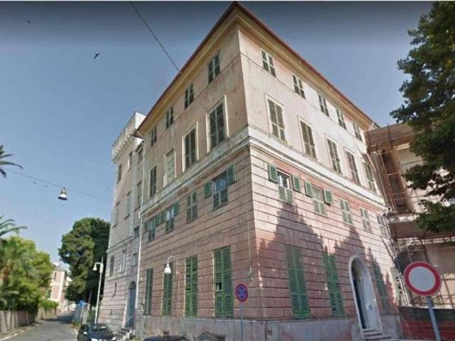 Palazzo in affitto a Savona