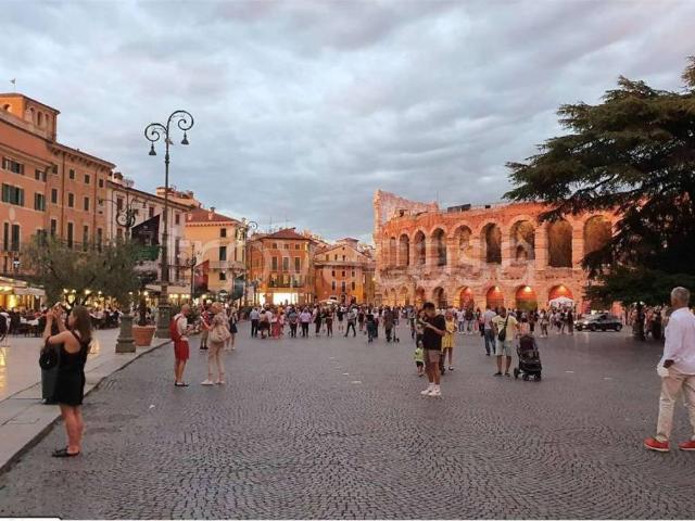 Palazzo in vendita a Verona, Centro Storico