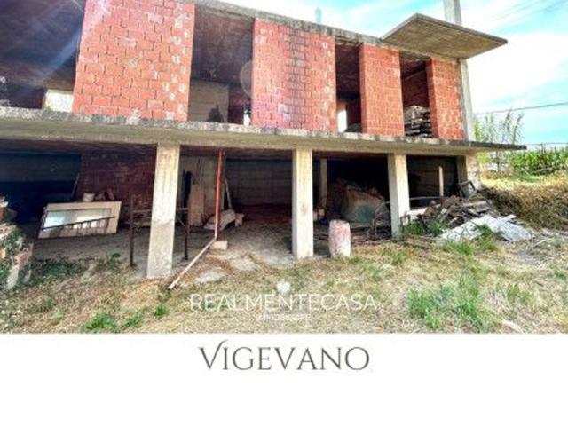 Palazzo in vendita a Vigevano
