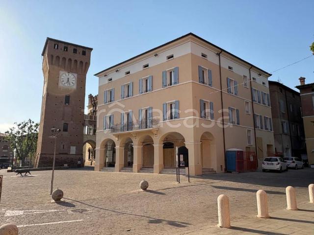Palazzo in vendita a Castelnuovo Rangone via Giacomo Matteotti, 10