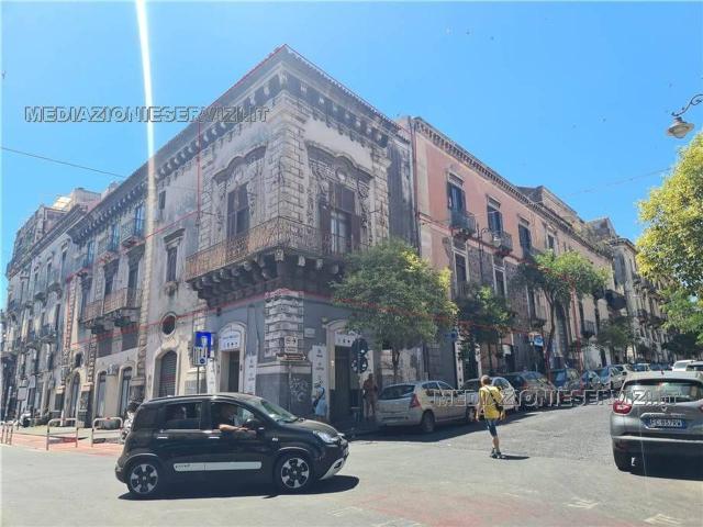 Palazzo in vendita a Catania