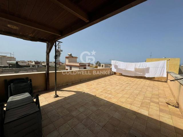 Palazzo in vendita a Lampedusa e Linosa, Lampedusa