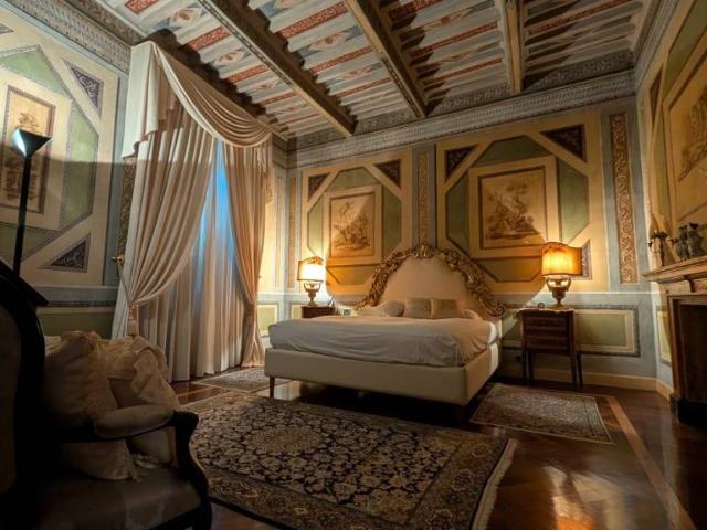 Palazzo in vendita a Macerata piazza Mazzini