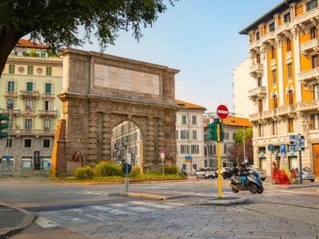 Palazzo in vendita a Milano