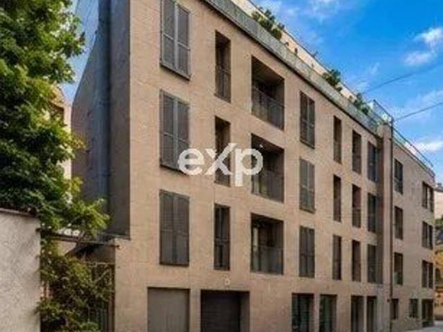 Palazzo in vendita a Milano