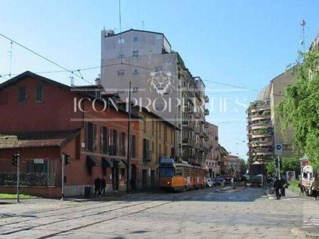 Palazzo in vendita a Milano