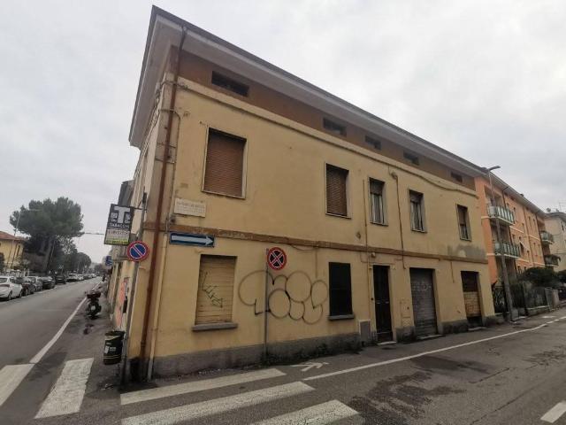 Palazzo in vendita a Pesaro