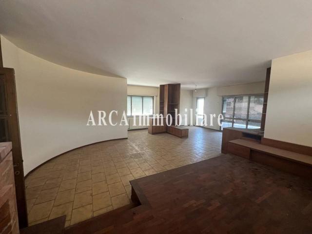 Porzione di casa in vendita a Pietrasanta