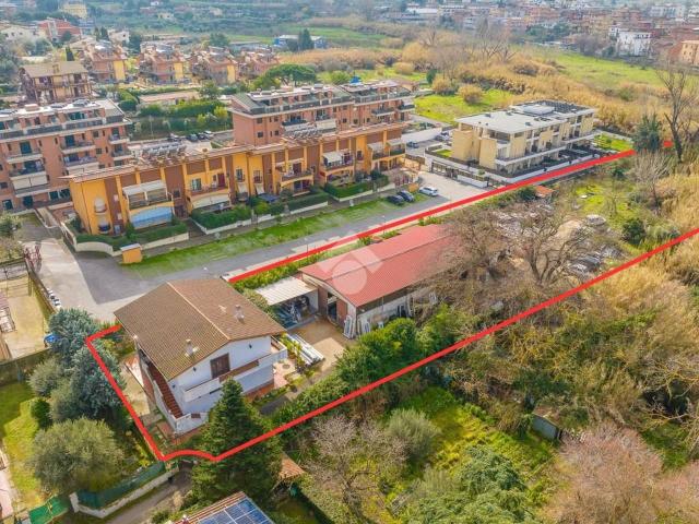 Palazzo in vendita a Roma
