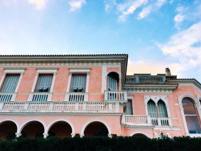 Palazzo in vendita a Roma
