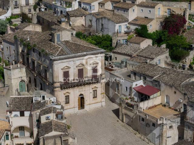 Palazzo in vendita a Scicli