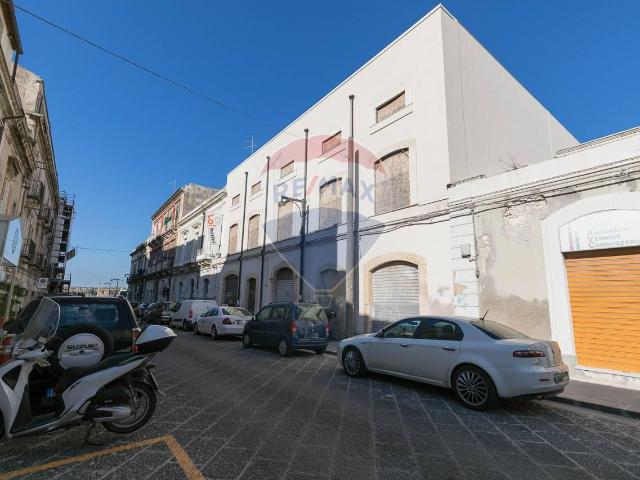 Palazzo in vendita a Siracusa