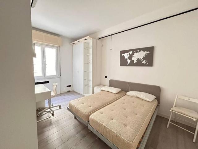 Palazzo / Stabile in affitto a Milano MI