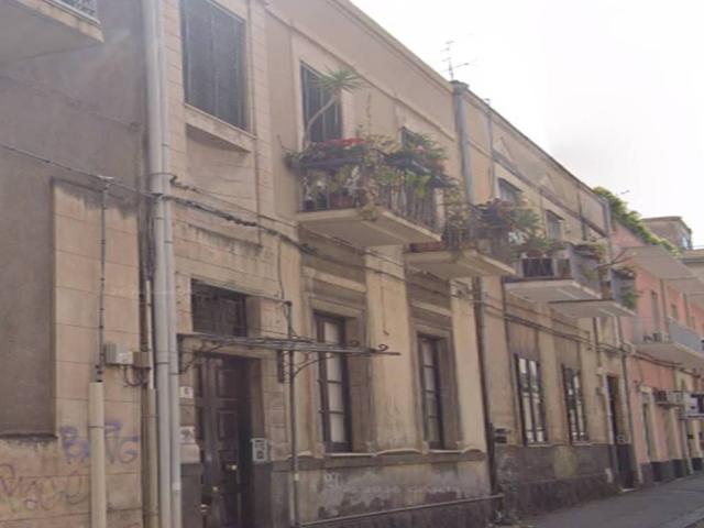 Palazzo / Stabile in affitto a Catania CT