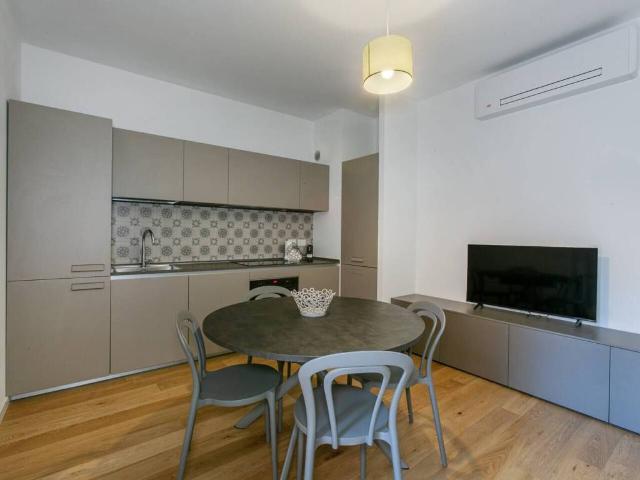 Palazzo / Stabile in affitto a Roma RM