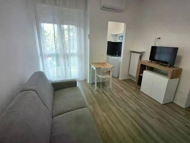 Palazzo / Stabile in affitto a San Giuliano Milanese MI