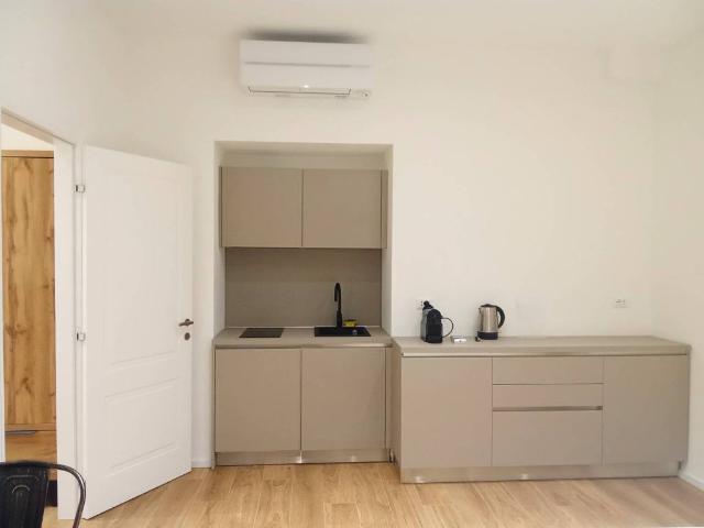 Palazzo / Stabile in affitto a Trieste TS