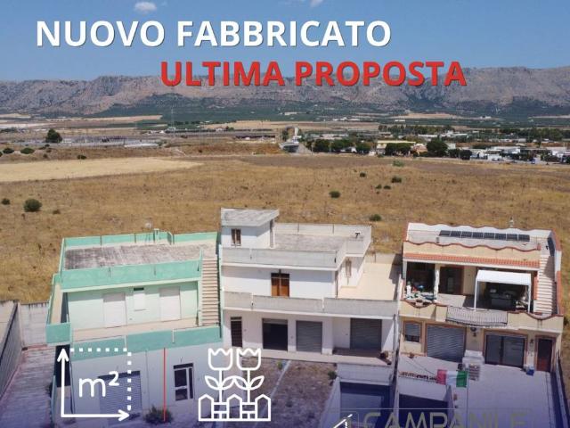 Palazzo / Stabile in vendita a Manfredonia FG
