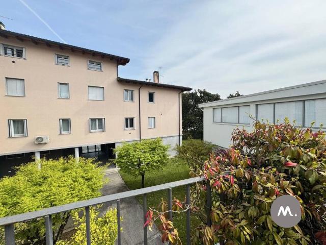 Palazzo / Stabile in vendita a Maniago PN