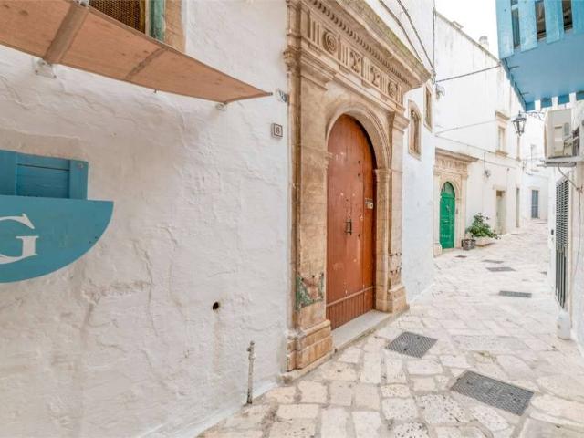 Palazzo / Stabile in vendita a Martina Franca TA