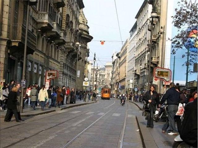 Palazzo / Stabile in vendita a Milano MI