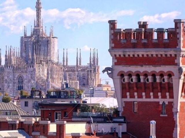 Palazzo / Stabile in vendita a Milano MI