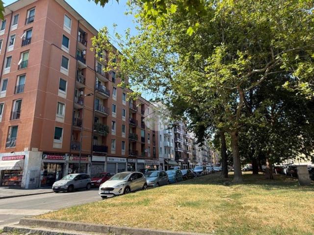 Palazzo / Stabile in vendita a Milano MI