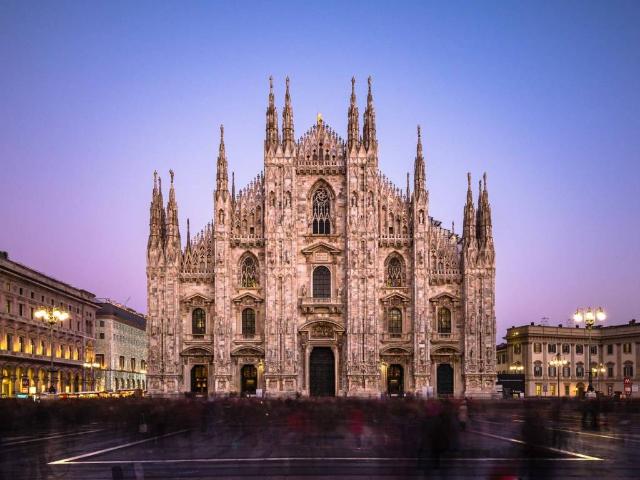 Palazzo / Stabile in vendita a Milano MI