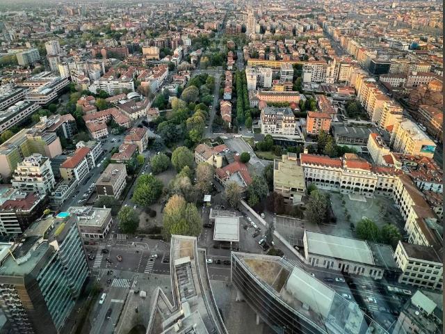 Palazzo / Stabile in vendita a Milano MI