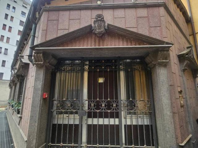 Palazzo / Stabile in vendita a Milano MI