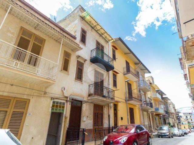 Palazzo / Stabile in vendita a Misilmeri PA