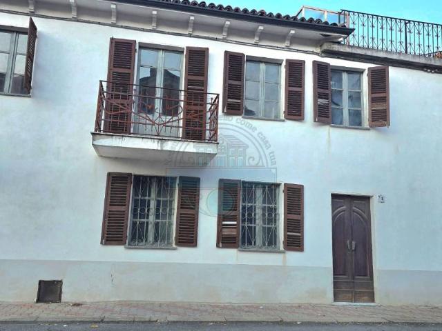 Palazzo / Stabile in vendita a Mongardino AT