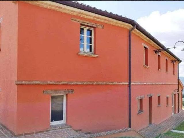 Palazzo / Stabile in vendita a Montefelcino PU