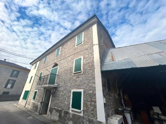 Palazzo / Stabile in vendita a Monterenzio BO