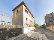 Palazzo / Stabile in vendita a Napoli NA