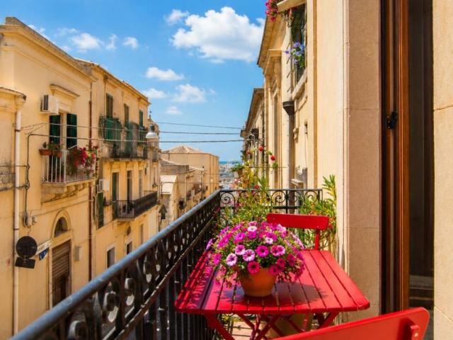 Palazzo / Stabile in vendita a Noto SR