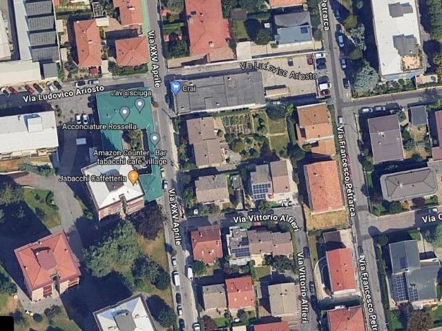 Palazzo / Stabile in vendita a Novate Milanese MI