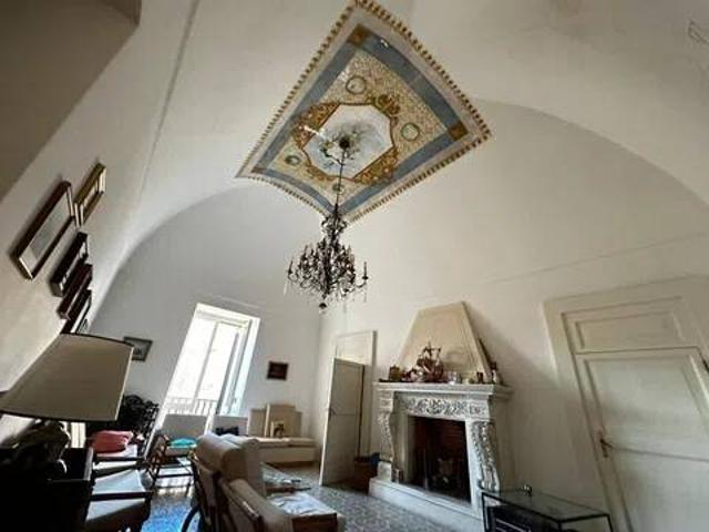 Palazzo / Stabile in vendita a Otranto LE