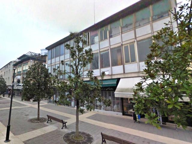 Palazzo / Stabile in vendita a Abano Terme PD