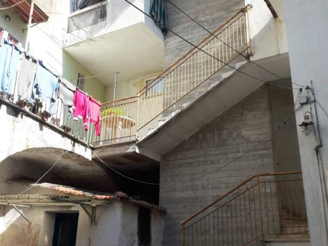 Palazzo / Stabile in vendita a Acerra NA