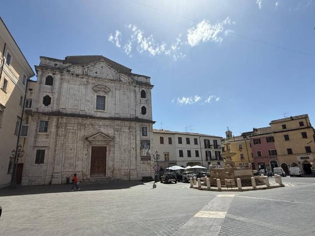 Palazzo / Stabile in vendita a Alatri FR
