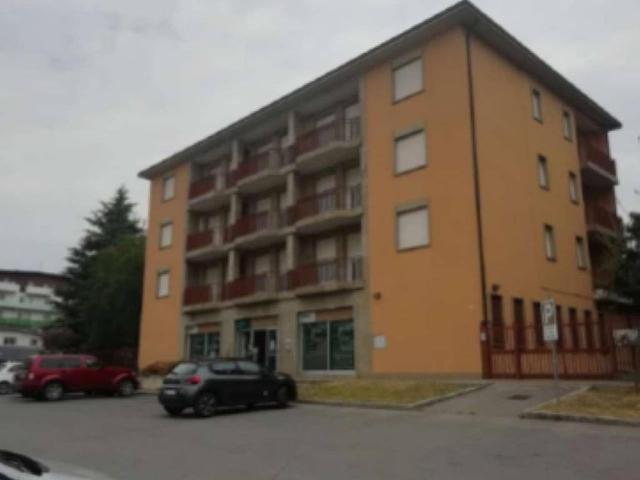 Palazzo / Stabile in vendita a Albano Sant'Alessandro BG