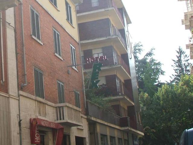 Palazzo / Stabile in vendita a Alessandria AL