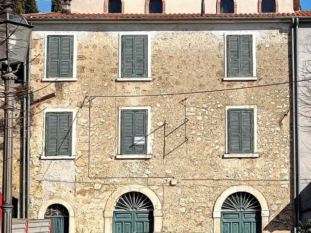 Palazzo / Stabile in vendita a Alvito FR