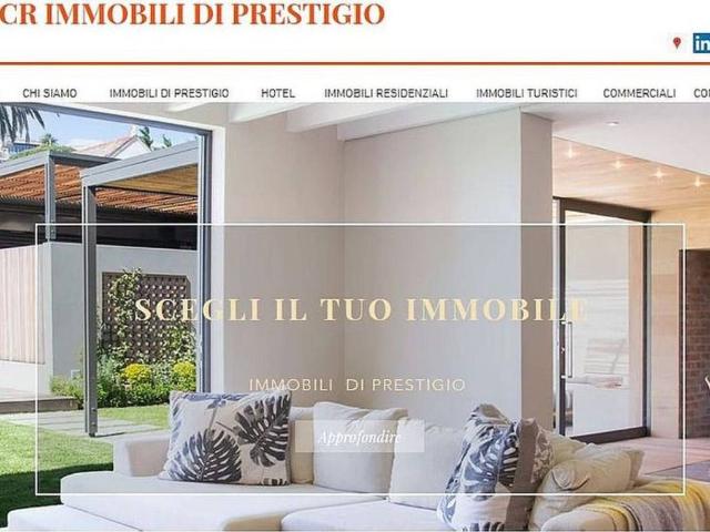 Palazzo / Stabile in vendita a Bergamo BG