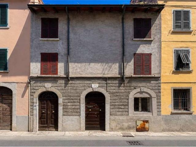 Palazzo / Stabile in vendita a Brescia BS