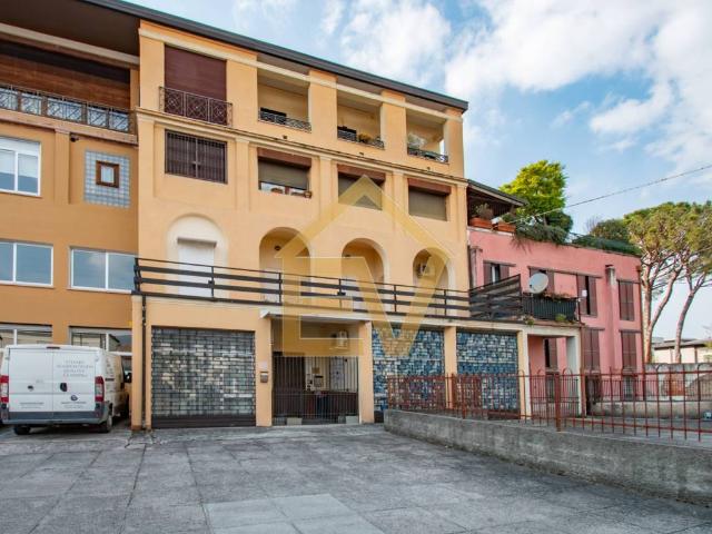 Palazzo / Stabile in vendita a Brescia BS