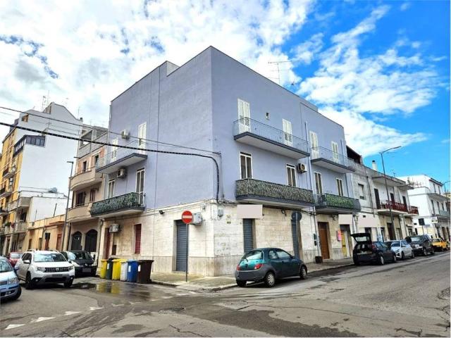 Palazzo / Stabile in vendita a Brindisi BR